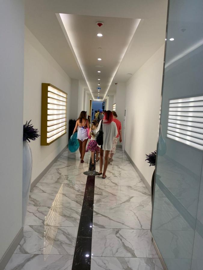 באטומי Orbi City Elit Class Suit מראה חיצוני תמונה